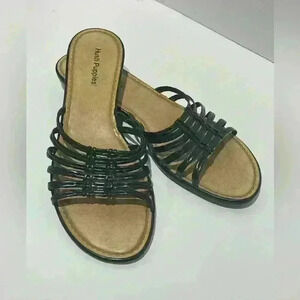 NWOT Hush Puppies sandals  black small wedge size 9.5
